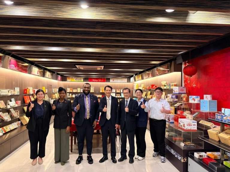 Ambassador Donya L. Francis Leads High-Level Visit to I-Mei Foods Nankan Facility in Taiwan